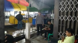 Patroli Malam Polsek Mandor, Polisi Aktif Cegah Kejahatan dan Tingkatkan Keamanan Warga