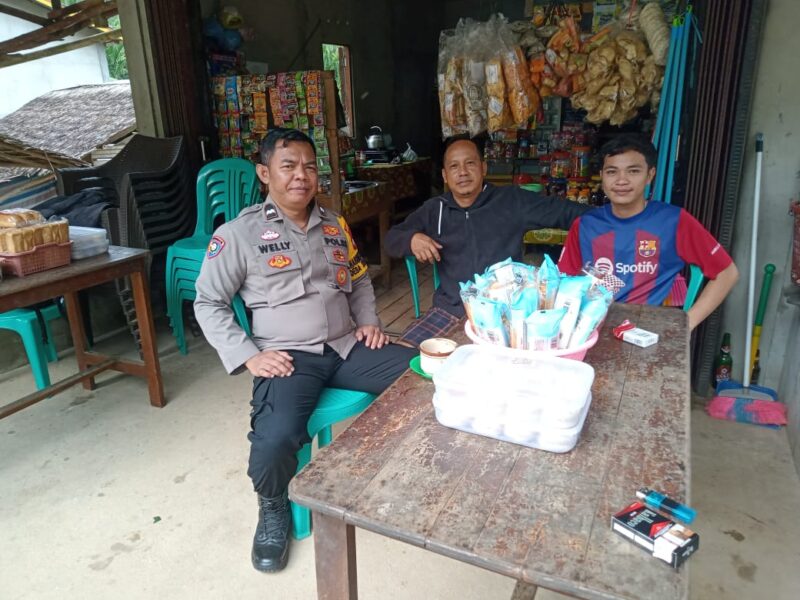 Patroli Siang Polsek Sebangki Bersinergi dengan Warga, Tingkatkan Keamanan Humanis