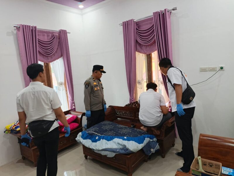 Polres Melawi Tindak Lanjuti Kasus Pencurian Desa Paal, Pamapta Langsung Datangi TKP