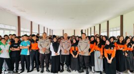 Penyuluhan Polres Melawi: Generasi Muda SMKN 1 Ella Hilir Dibekali Wawasan Anti Narkoba dan Judi Online