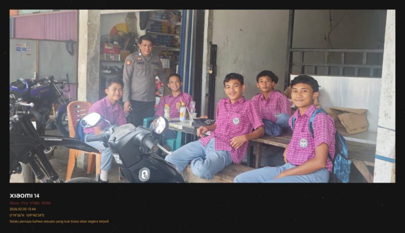 Cegah Perundungan di Kalangan Pelajar, Polsek Sengah Temila Lakukan Edukasi Langsung