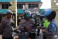Sie Propam Polres Ketapang Cek SIM dan STNK Personel Dukung Operasi Keselamatan Kapuas