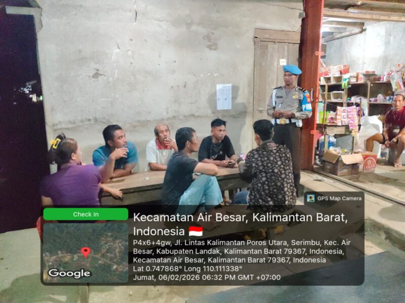 Patroli Malam Polsek Air Besar Perkuat Keamanan dan Sampaikan Himbauan Kamtibmas