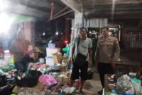Patroli Malam Polisi Mandor Jaga Keamanan Aktivitas Pedagang