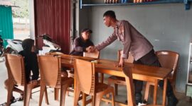 Dekat dengan Masyarakat, Polisi Sengah Temila Lakukan Patroli Dialogis