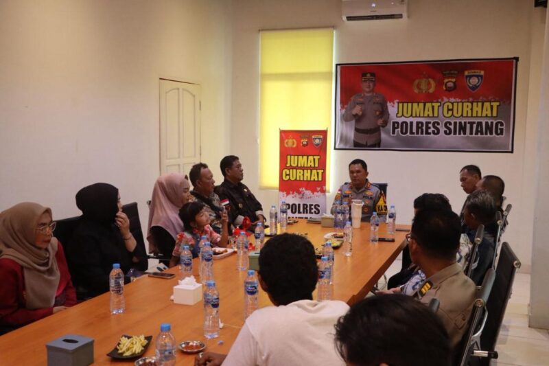 Jumat Curhat Polres Sintang Bersama KBP3 Perkuat Sinergi Jaga Kamtibmas Kondusif