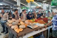 Harga Sembako di Pasar Flamboyan Pontianak Jelang Imlek 2026 Terpantau Stabil