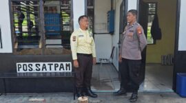 Sinergi Polisi dan Satpam, Patroli Siang Polsek Mandor Perkuat Pencegahan Gangguan Kamtibmas