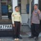 Sinergi Polisi dan Satpam, Patroli Siang Polsek Mandor Perkuat Pencegahan Gangguan Kamtibmas