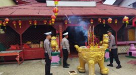 Jelang Imlek 2577 dan Cap Go Meh, Polres Sintang Intensifkan Patroli dan Pengecekan Vihara