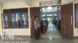 Polsek Menyuke Amankan Ibadah Misa Rabu Abu 2026 di Darit, Umat Beribadah Aman dan Kondusif