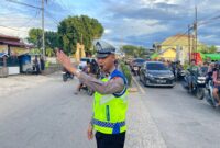 Satlantas Polres Melawi Amankan Pasar Juadah Nanga Pinoh, Lalu Lintas Lancar Saat Ramadan