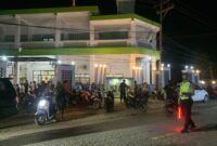 Polres Melawi Amankan Salat Isya dan Tarawih Ramadhan, Polisi Humanis Jaga Keamanan Jamaah