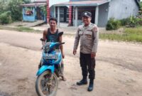 Patroli Dialogis Polsek Kuala Behe Sambangi Warga, Polisi Ajak Jaga Keamanan Lingkungan