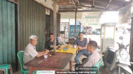 Patroli Dialogis Polsek Ngabang, Polisi Sambangi Warga dan Ajak Jaga Kamtibmas