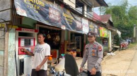 Patroli Siang Polsek Meranti Edukasi Penjual Bensin Eceran, Cegah Kebakaran dan Gangguan Kamtibmas