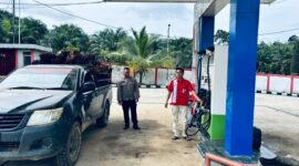 Patroli Obyek Vital Polsek Kuala Behe, Polisi Sambangi SPBU Nyayum Cegah Kriminalitas