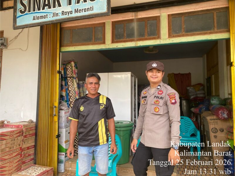Polisi Sapa Warga Saat Patroli Siang, Polsek Meranti Perkuat Sinergi Kamtibmas
