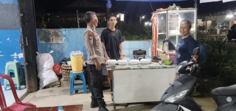 Polisi Patroli Malam ke Warung Warga, Sengah Temila Tetap Aman