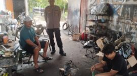 Polisi Mandor Sambangi Warga, Beri Imbauan Waspada Modus Kejahatan