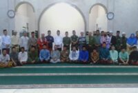 Safari Ramadhan di Sambas, Danramil 01/Sambas Bangun Kedekatan dengan Warga