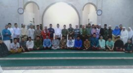 Safari Ramadhan di Sambas, Danramil 01/Sambas Bangun Kedekatan dengan Warga