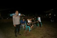 Polisi Sebangki Sambangi Warga Malam Hari, Ajak Jaga Kamtibmas