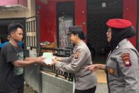 Polwan Polda Kalbar Gelar Aksi Sosial Ramadhan