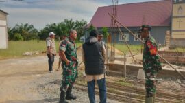 Pasiter Kodim 1208/Sambas Tinjau Pembangunan KDKMP Desa Santaban