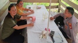 Ngobrol Santai dengan Ibu-Ibu, Polisi Sengah Temila Imbau Waspada Kejahatan Jalanan