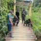 Kodim Bengkayang Pastikan Kesiapan Lokasi Pembangunan Jembatan Gantung Antar Desa