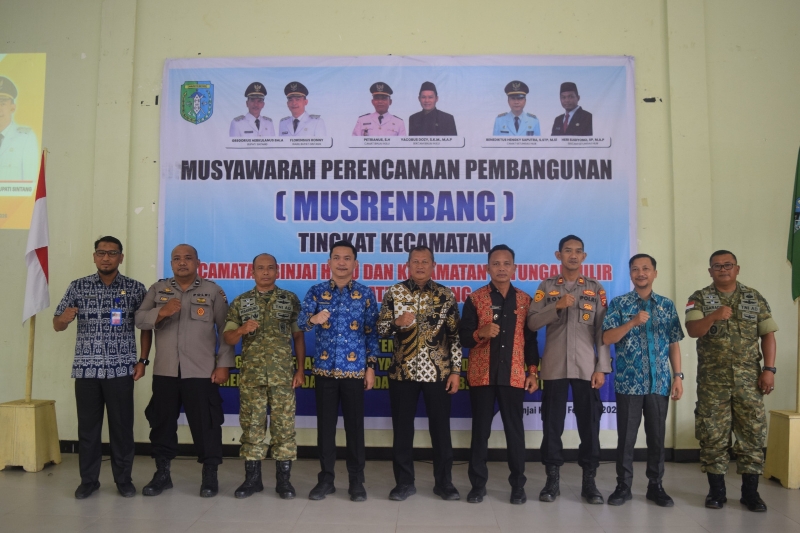 Wabup Sintang Dorong Peningkatan Infrastruktur di Musrenbang Ketungau Hilir & Binjai Hulu