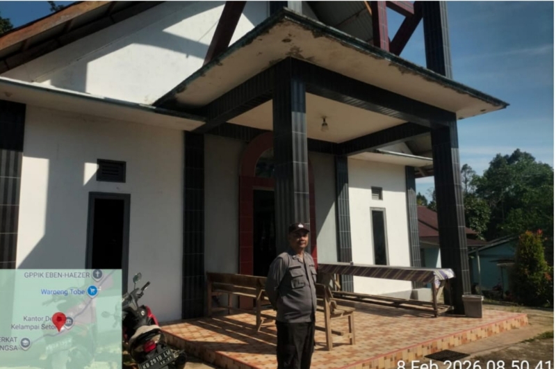 Polsek Meranti Hadir Amankan Gereja Demi Kenyamanan Jemaat
