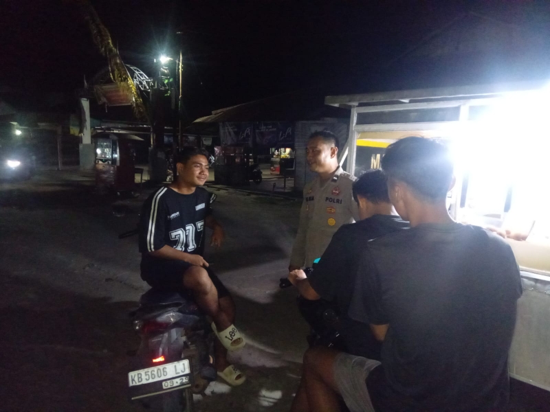 Patroli Malam Intensif di Mandor, Polisi Ajak Warga Aktif Cegah Gangguan Kamtibmas