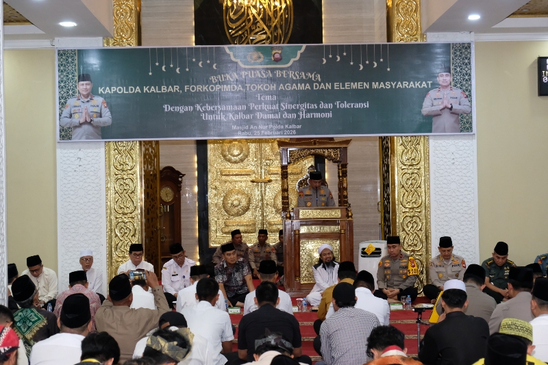 Bukber di Masjid An-Nur, Polda Kalbar Bangun Harmoni dan Sinergitas