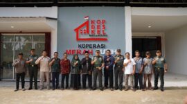 Pangdam Tanjungpura Tinjau Pembangunan Koperasi Merah Putih di Punggur Besar, Dorong Penguatan Ekonomi Warga