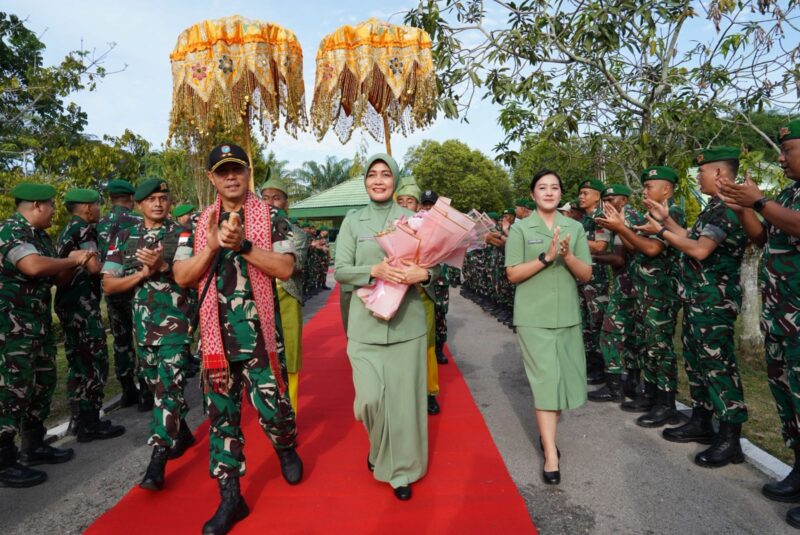 Kunjungi Brigif 19/KH Singkawang, Pangdam XII/Tanjungpura Ingatkan Profesionalisme Prajurit TNI
