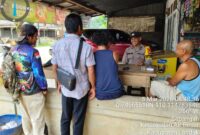 Bhabinkamtibmas Desa Sepangah Bangun Kedekatan dengan Warga Lewat Sambang Humanis