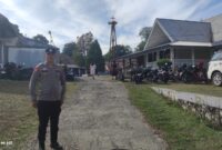 Aiptu Widi S dan Bripka Gesang W.W Amankan Ibadah di Gereja Menjalin