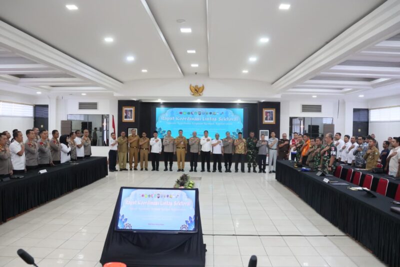 Kapolda Kalbar Irjen Pol Pipit Rismanto Pimpin Rakor Pengamanan Idul Fitri 2026