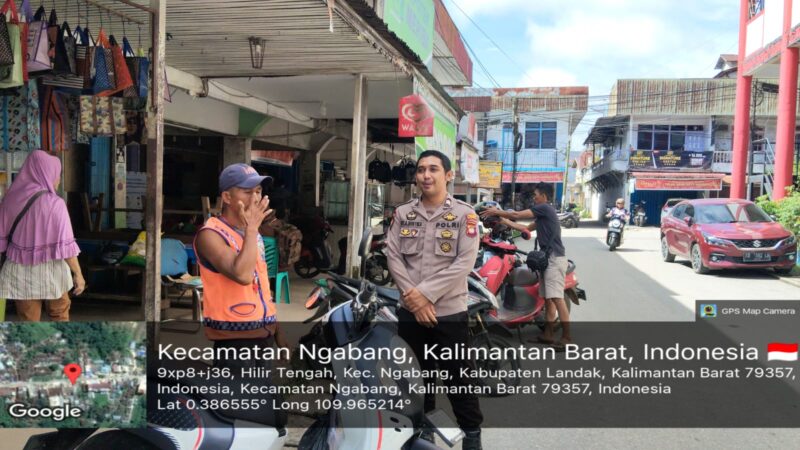 Patroli Dialogis Polsek Ngabang Dipimpin Brigpol Sy Agung Tekan Potensi Gangguan Kamtibmas