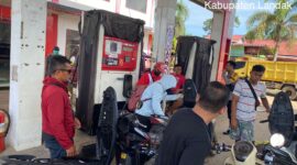Pastikan Stok Aman, Polsek Mempawah Hulu Cek Ketersediaan BBM di SPBU Karangan