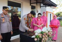 Kapolres Ketapang dan Bhayangkari Hadiri Peresmian Surau Al-Fatah di Kendawangan