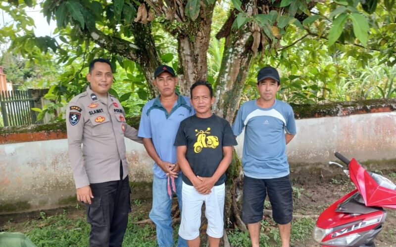 Sinergi Polisi dan Warga, Patroli Siang Polsek Menjalin Berjalan Kondusif