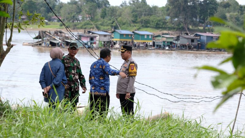 Polres Sintang Sosialisasi Hentikan PETI di Kapuas Kanan Hilir, Kedepankan Upaya Preemtif dan Preventif