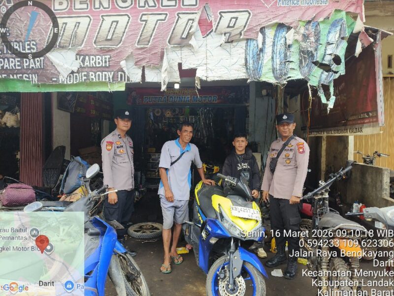 Patroli Siang Samapta Polsek Menyuke Beri Imbauan Warga Jaga Kamtibmas