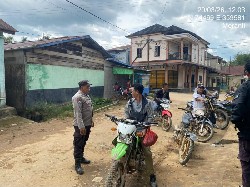 Polisi Humanis di Jalan, Sapa Pengendara dan Sampaikan Pesan Keselamatan