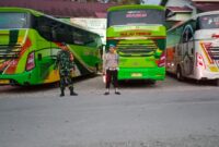 TNI-Polri Amankan Titik Transit Mudik di Nanga Tepuai, Pemudik Merasa Aman