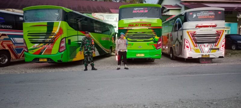 TNI-Polri Amankan Titik Transit Mudik di Nanga Tepuai, Pemudik Merasa Aman