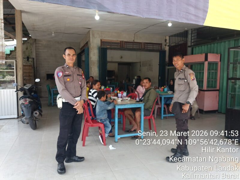 Polsek Ngabang Laksanakan Patroli Rutin di Sekitar Terminal Ngabang untuk Ciptakan Kamtibmas Kondusif